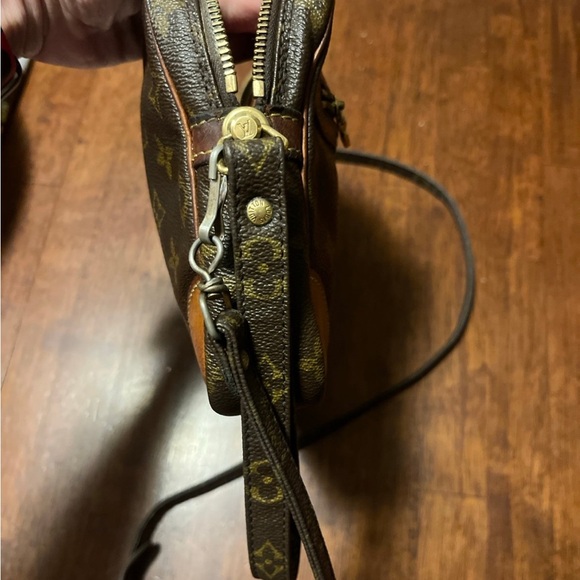 Sold - Picture 6 of 9